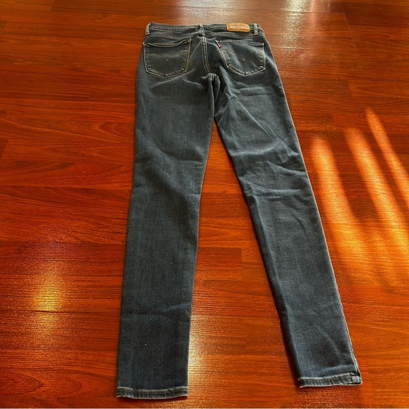 Levi’s Skinny Jeans - Picture 5 of 10